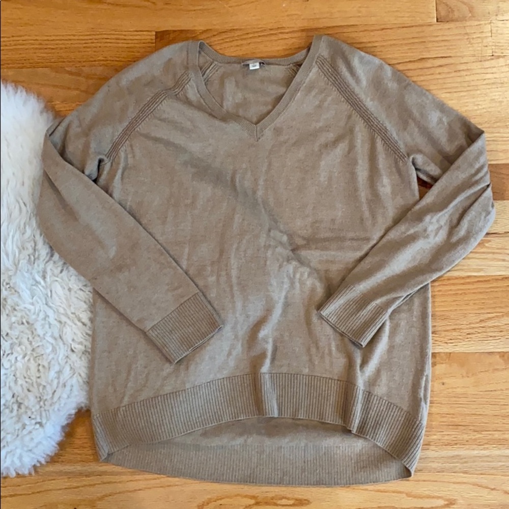 Tan gap sweater